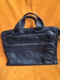 Tumi vs. Briggs & Riley: The Definitive Luggage Guide for 2025