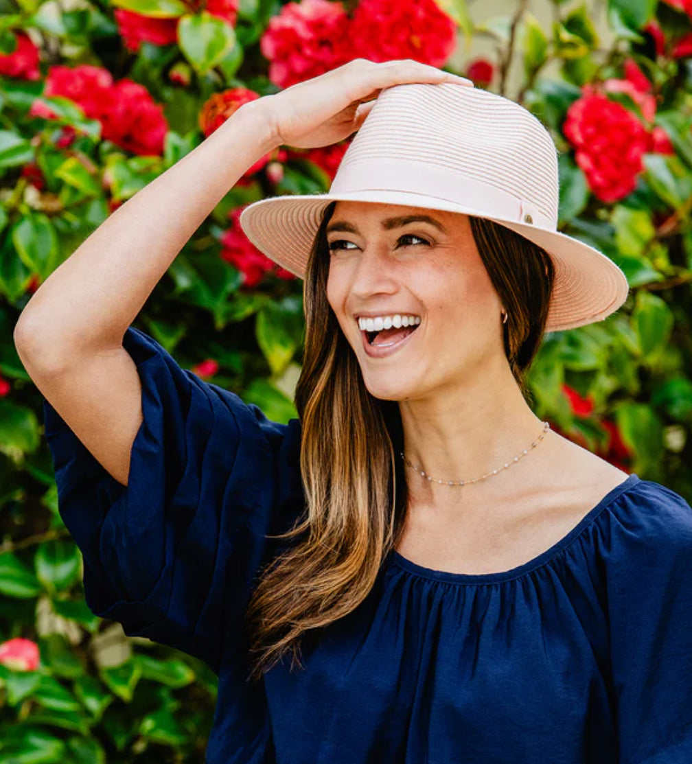 Wallaroo Packable Hat- Caroline UPF 50+ Caroline - Dusty Rose