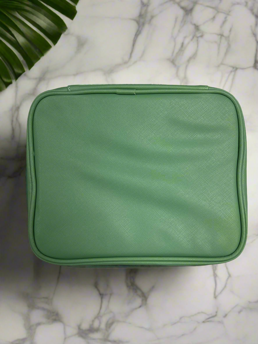 Relavel Hanging Toiletry Bag Mint