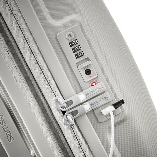 Samsonite Outline Pro Hardside Carry-On Spinner