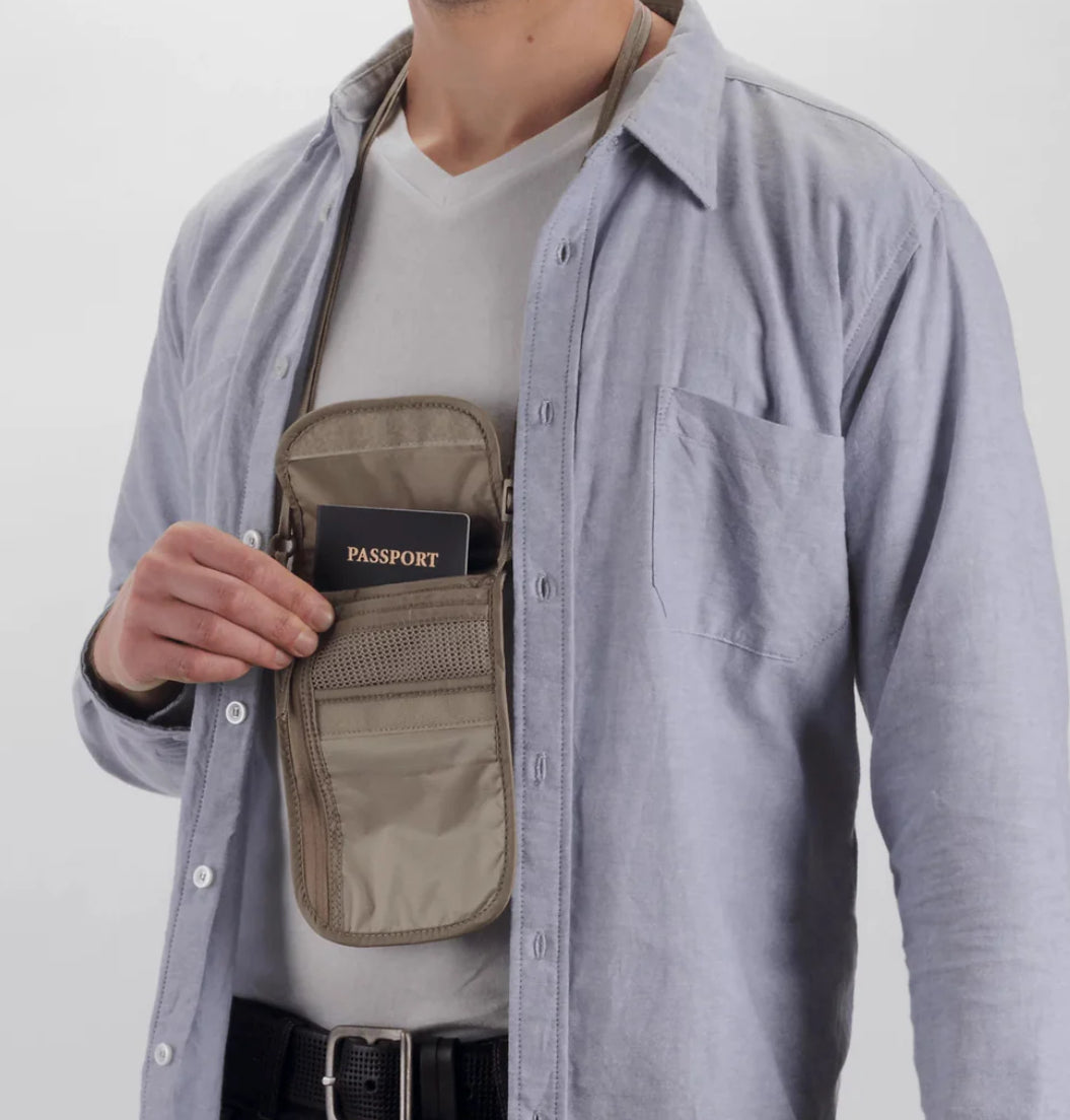 Eagle Creek RFID Undercover Deluxe Neck Wallet