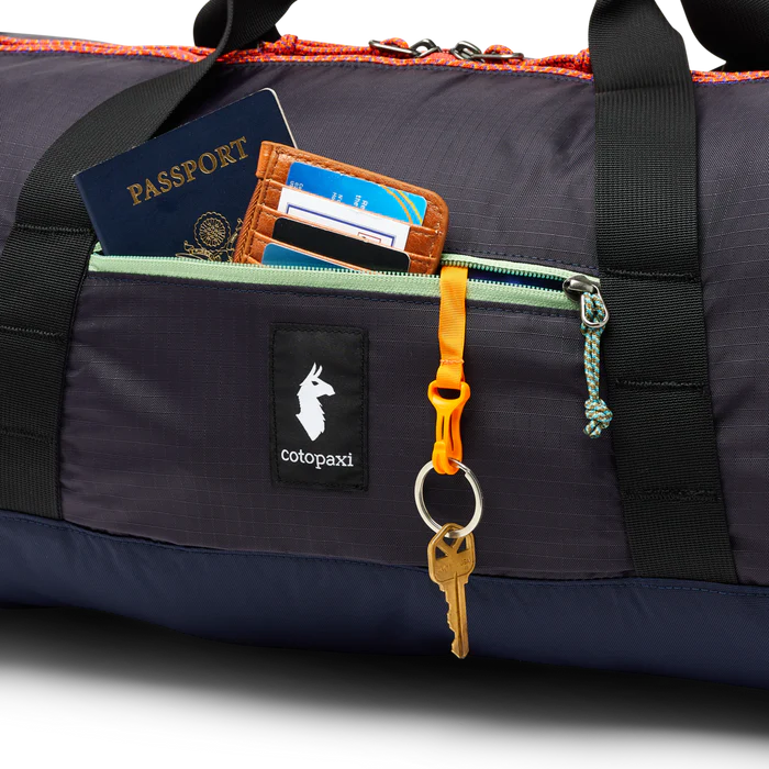 On Sale- Cotopaxi- Ligera 32L Duffel Bag- Cada Dia