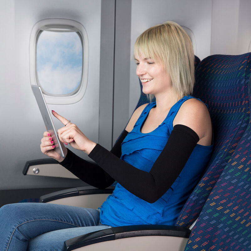 Travelon Compression Sleeves- Medium- 13229-500