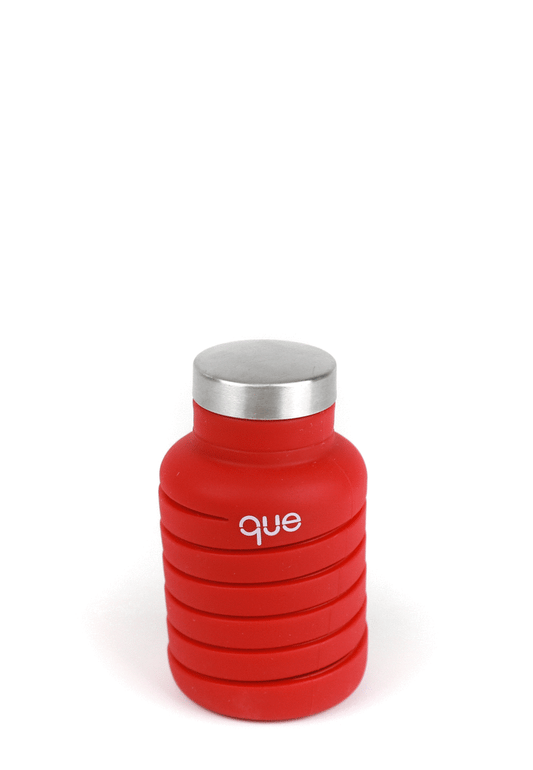 Que Bottle- 20 oz Collapsible Water Bottle Bonfire Red