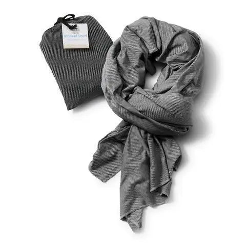 Bucky Blanket Scarf Black Stripe