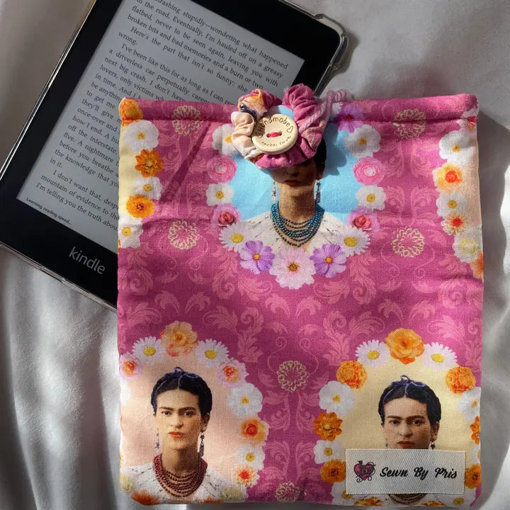 Sewn By Pris - Kindle Sleeve Pink Frida