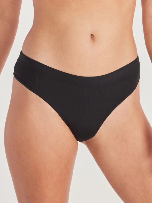 Exofficio Women's Give-N-Go® 2.0 Sport Mesh Thong- 22419779 Black