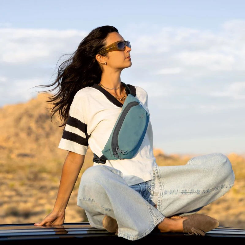 Travelon The Voyages RFID Anti-Theft Waist Pack