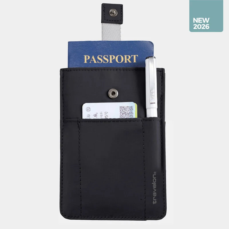 Travelon RFID Blocking Pull-Up Passport Holder