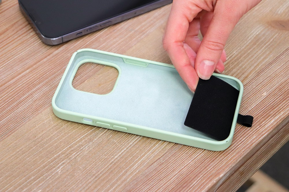 Save The Girls Clip & Go SmartPhone Crossbody Lanyard Strap With Zippered Pouch