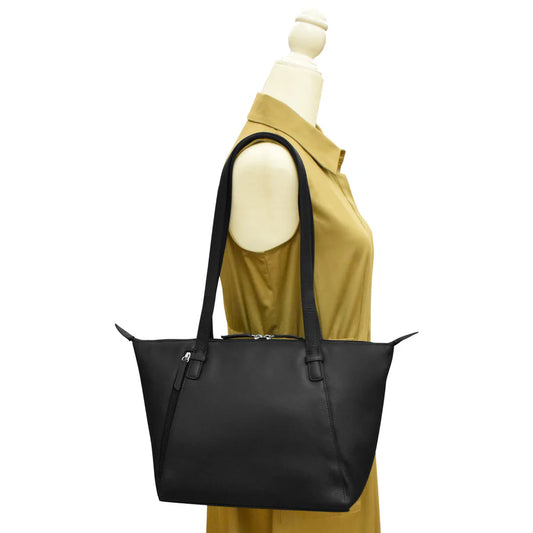 ili New York Leather Medium Shoulder Bag