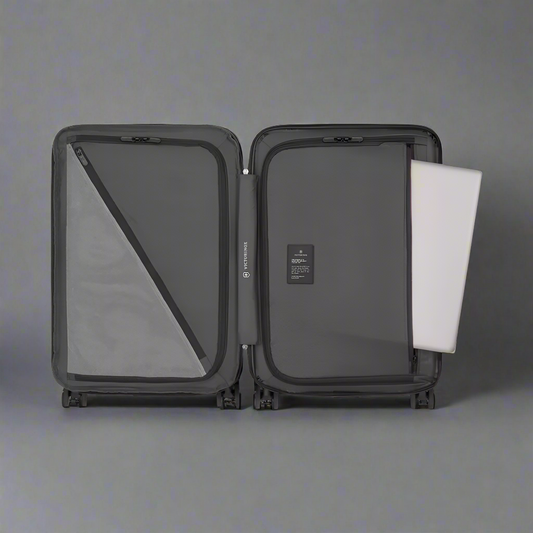 Victorinox Airox ADVANCED Frequent Flyer PLUS Hardside Carry-On Spinner (Free Personalization)