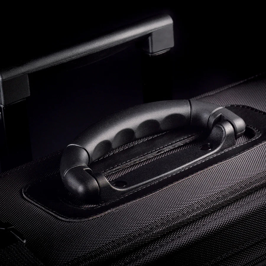 Classic Rolling Catalog Case