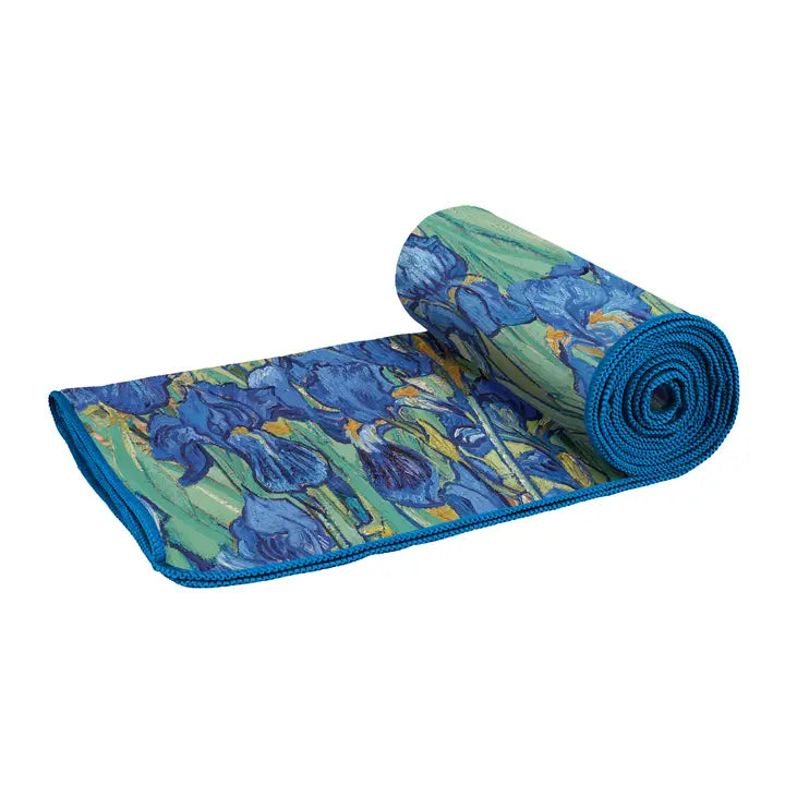 Raincaper Beach Towel with Carrying Pouch