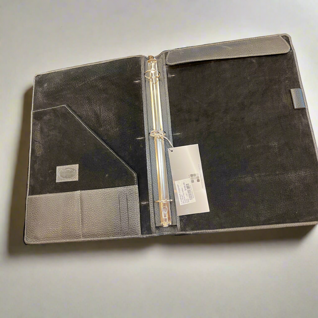 Classico Leather Zippered 3 Ringed Padfolio