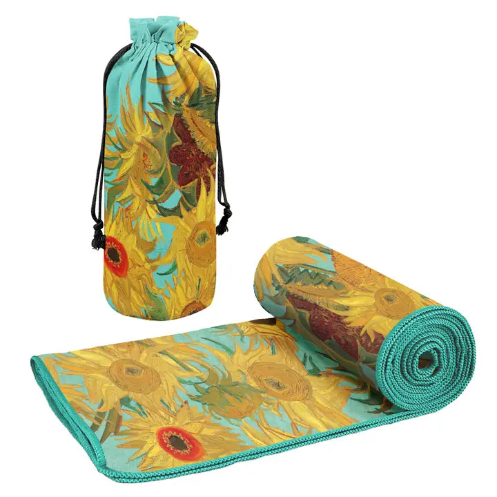 Raincaper Beach Towel with Carrying Pouch