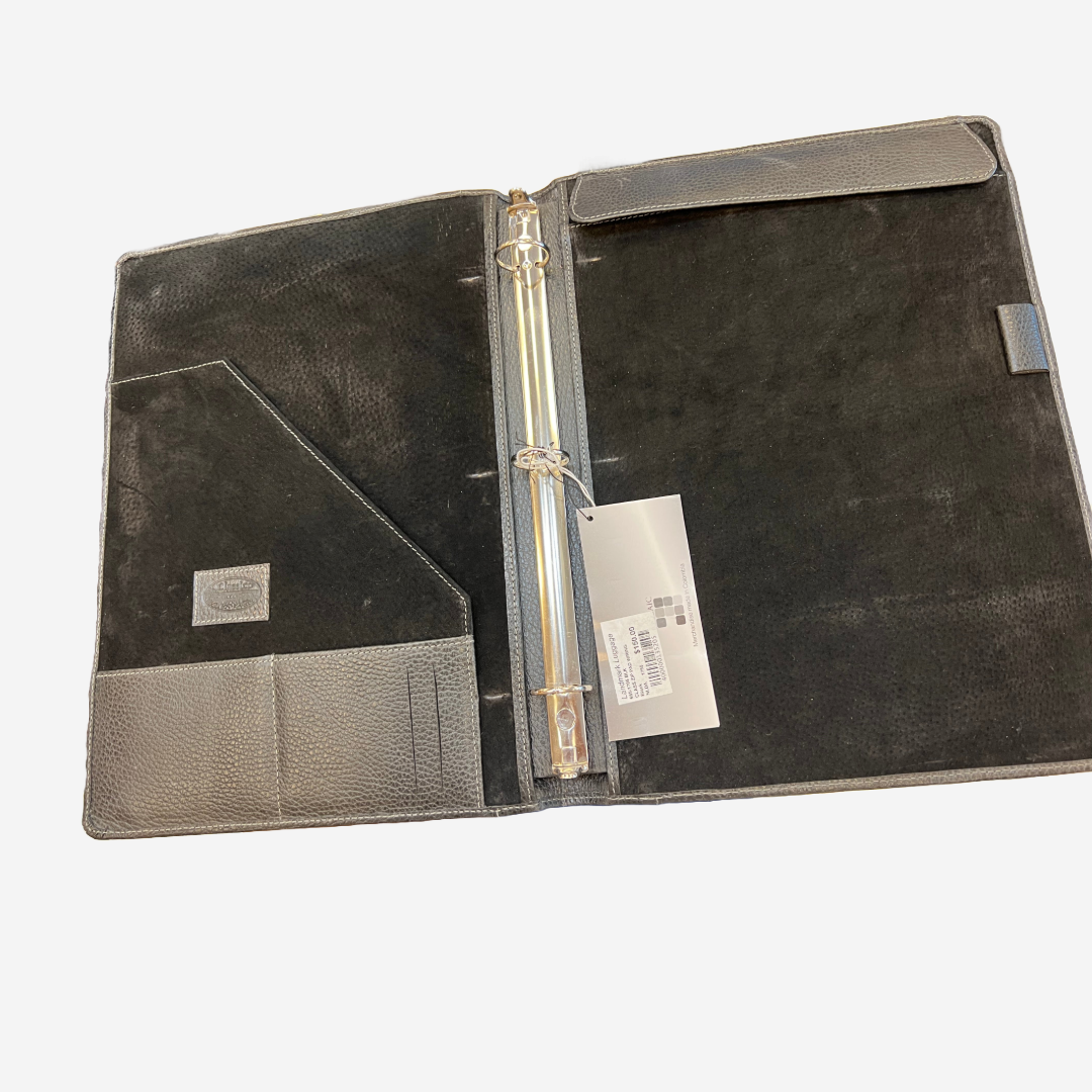 Classico Leather Zippered 3 Ringed Padfolio