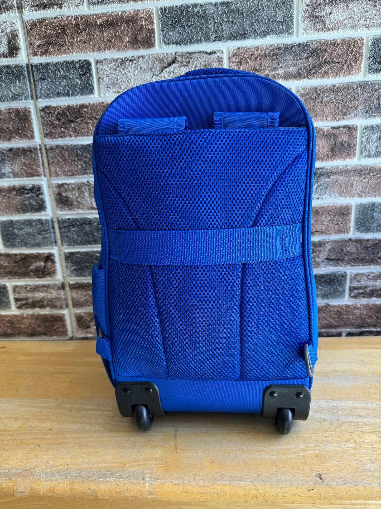 LiteGear- 2-Wheeled Backpack Mobile Pro