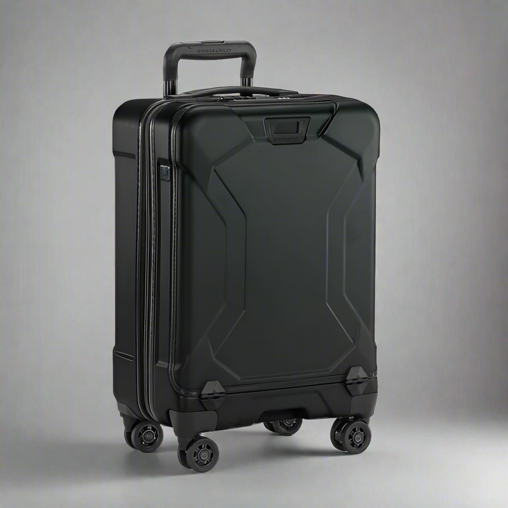 Briggs & Riley Hardsided TORQ International 21" Carry-On Spinner (Free Monogram) Stealth