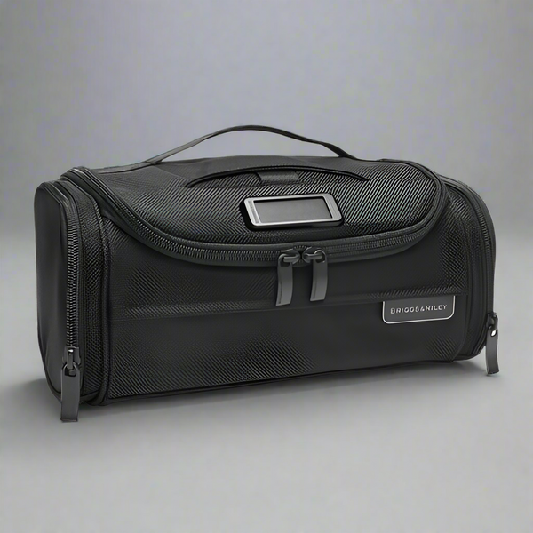 Briggs & Riley Baseline Executive Essentials Hanging Toiletry Kit (Free Monogram)- BL114 Black