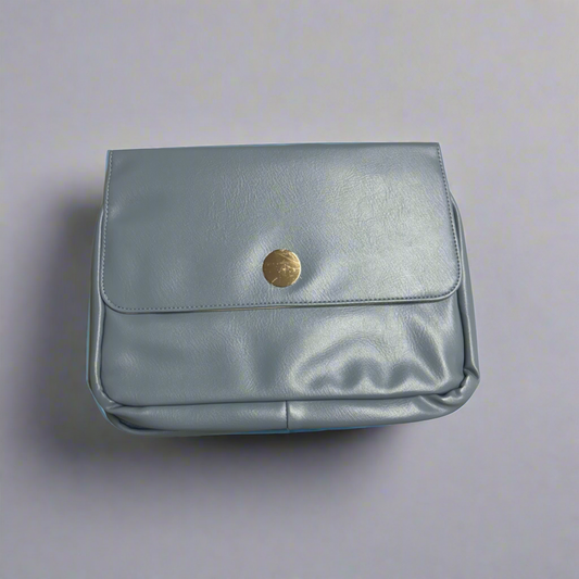 Wandering Nature Hanging Toiletry Bag Sky Blue