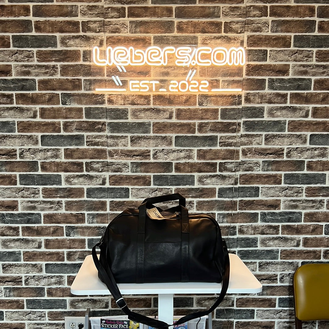 DayTrekr Leather Club Bag (SKU 771-1302) Black