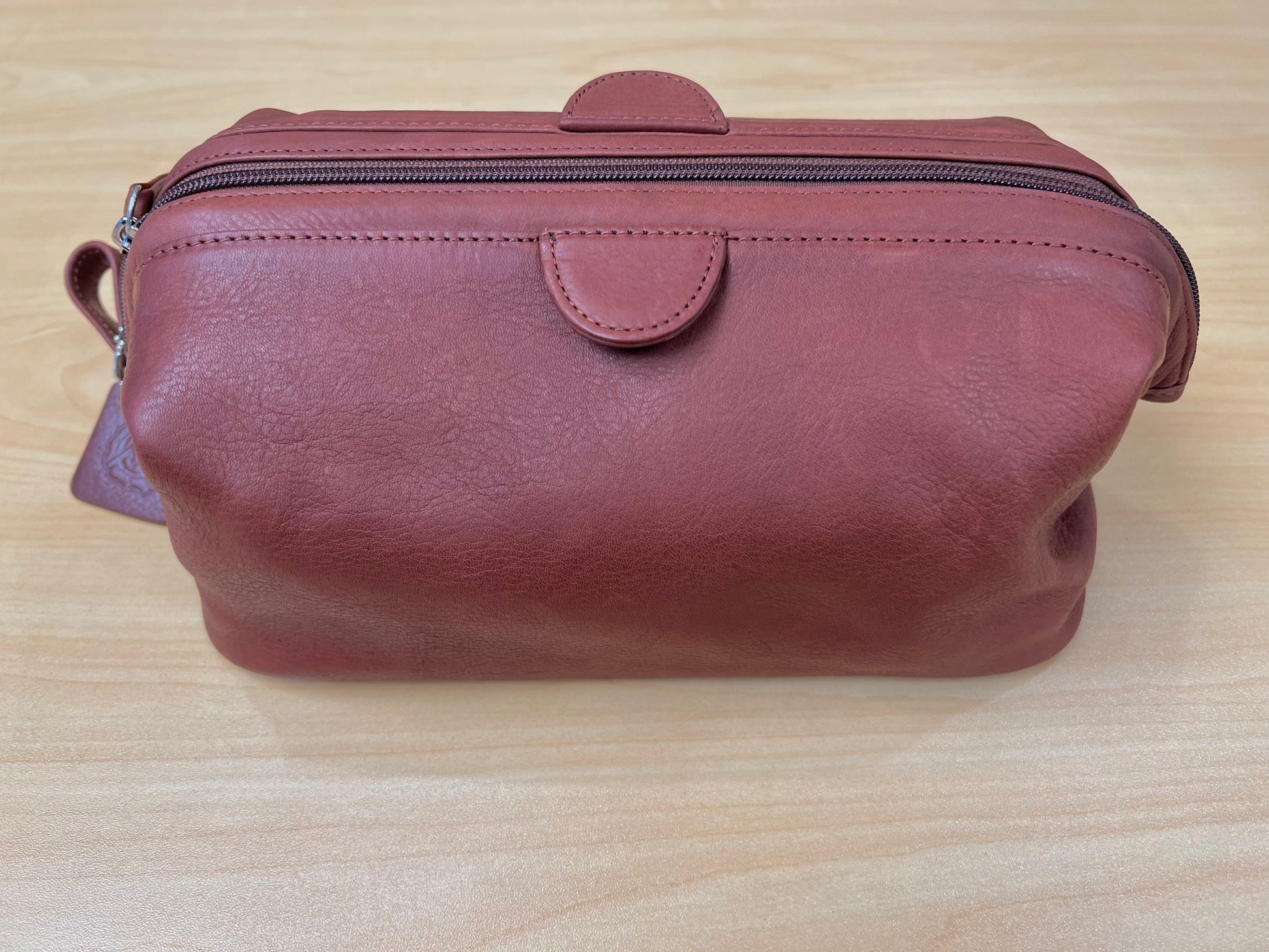 Osgoode Marley Facile Top Leather Travel Toiletry/Shave Bag- 2009