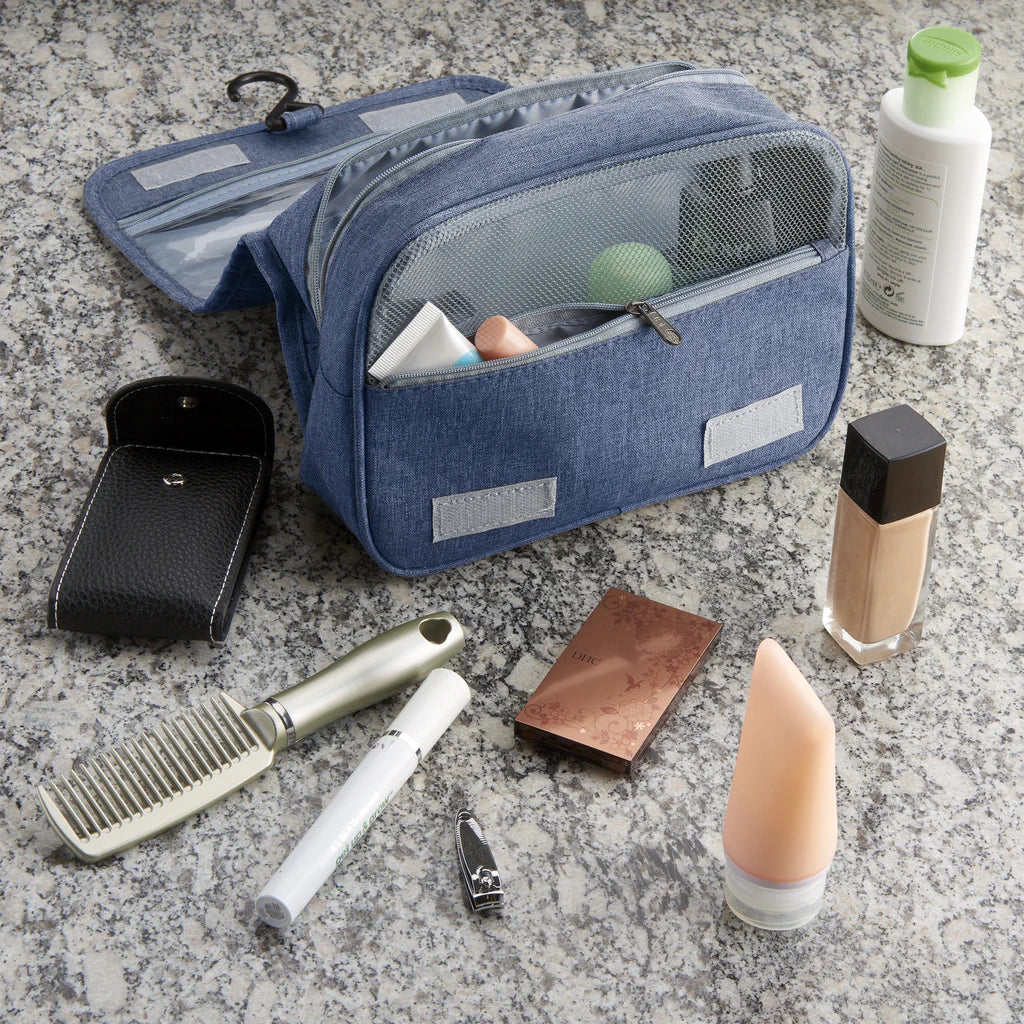 Smooth Trip Hanging Toiletry Kit