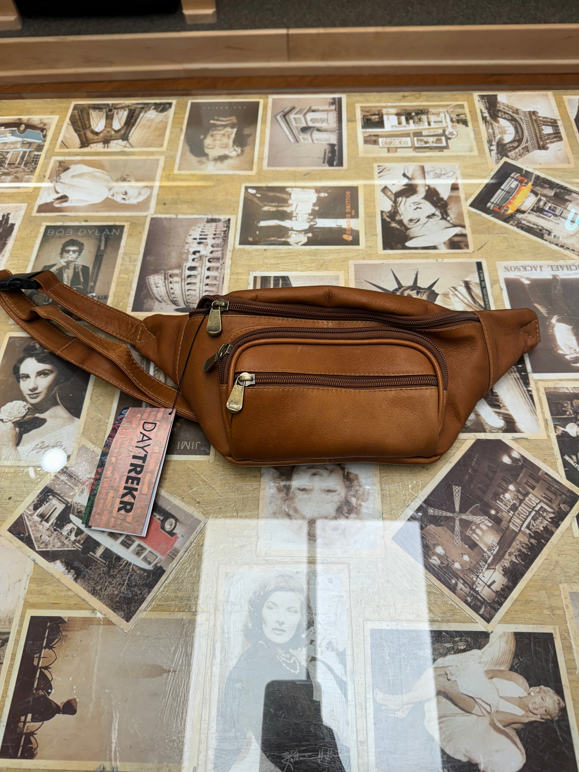 Daytrekr Leather Waist Pack