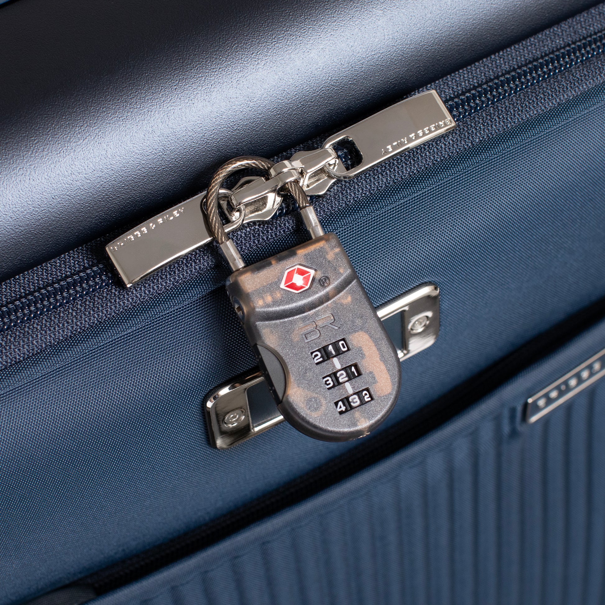 Briggs and Riley Sympatico Essential 22" Front Pocket Carry-On Hardsided Expandable Spinner