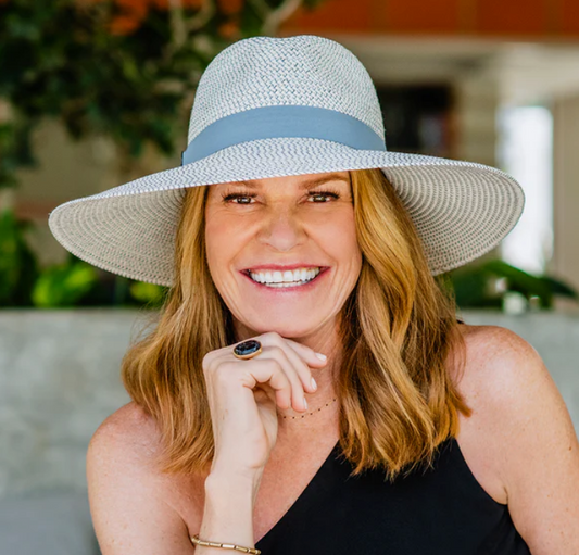 Wallaroo Packable Hat- Carkella Kerrigan UPF 50+ Kerrigan-Ivory Cloud Grey