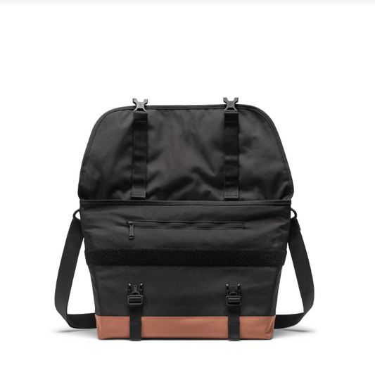 Herschel Cove Messenger Bag (22.5 L)