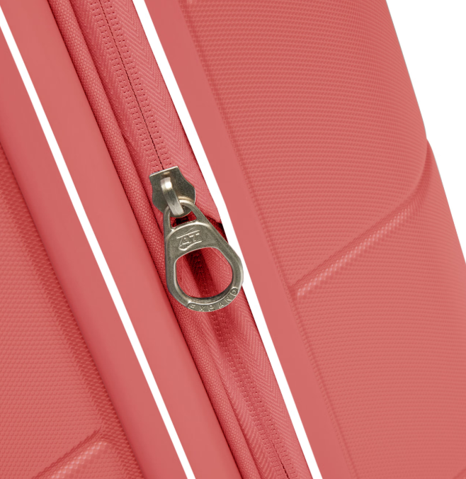 American Tourister Stratum 2.0 Hardsided Carry-On