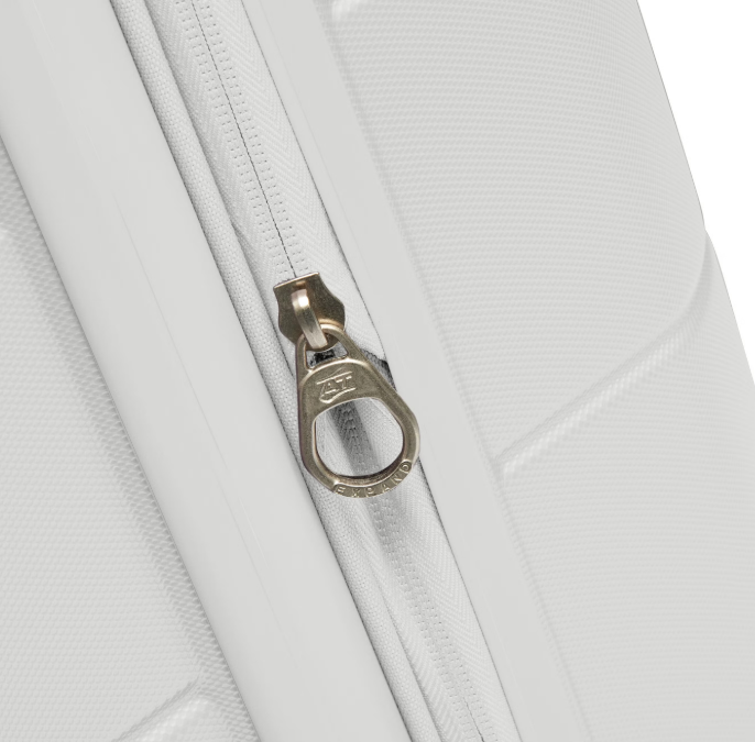 American Tourister Stratum 2.0 Large 32" Hardsided Spinner