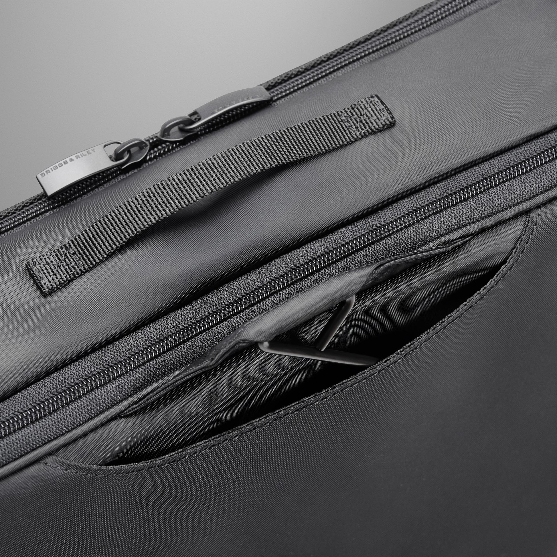 Briggs & Riley Hangable Laundry Cube