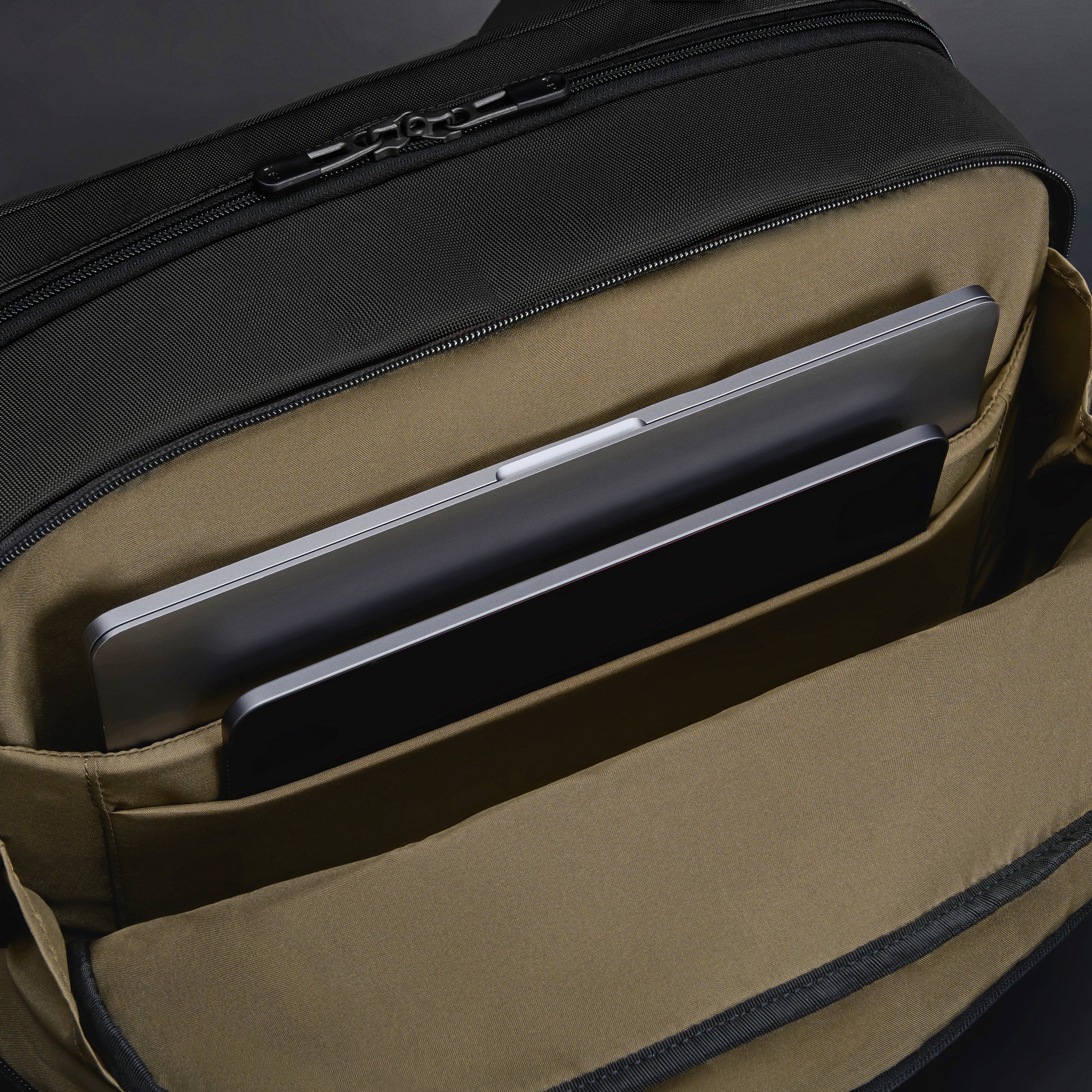 *NEW* Briggs & Riley ZDX Cabin Bag with RFID & trolley passthrough sleeve (Free Monogram)