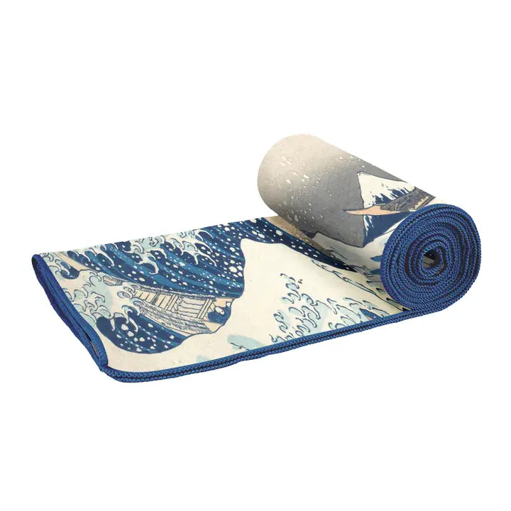 Raincaper Beach Towel with Carrying Pouch