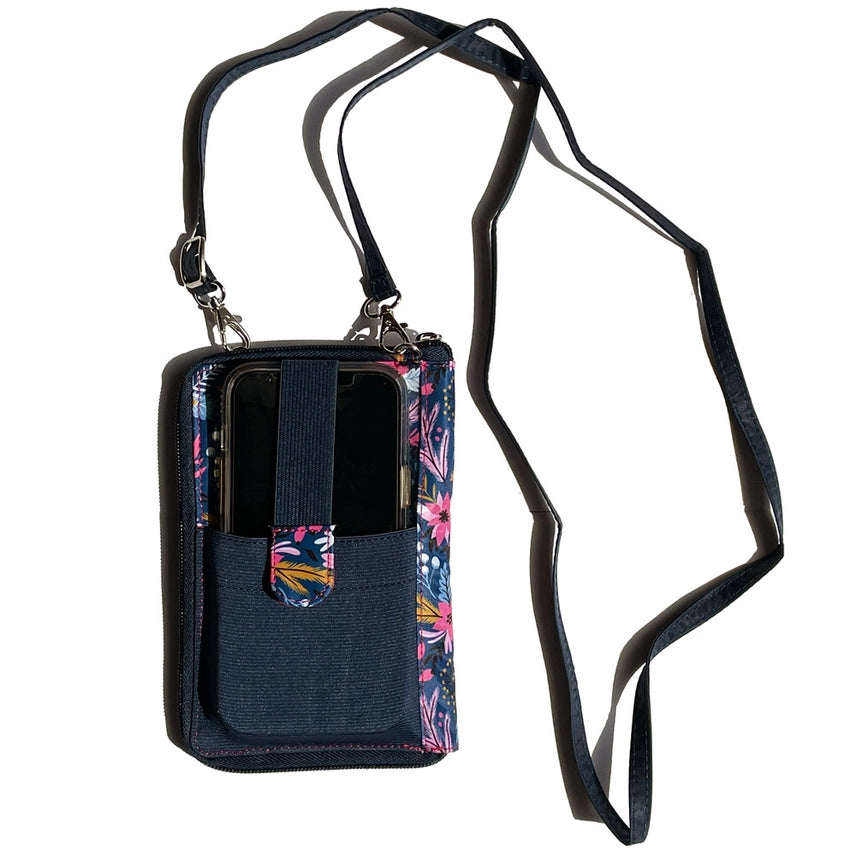*NEW* Big Skinny RFID Blocking Cambridge Crossbody Phone Wallet Hands-Free FloraBerry