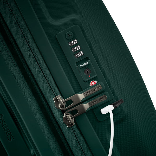 Samsonite Outline Pro Hardside Carry-On Spinner