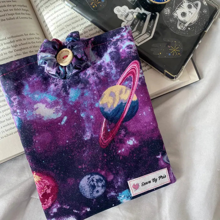 Sewn By Pris - Kindle Sleeve Outer Space