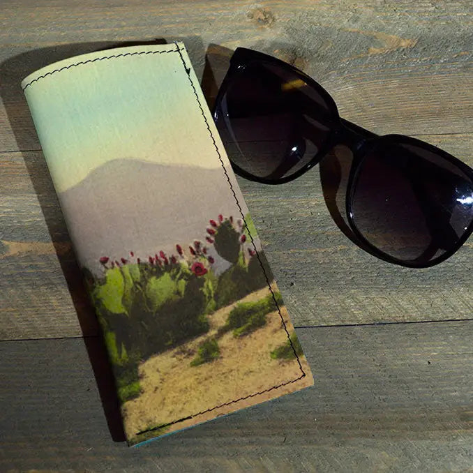 backerton Leather Eyeglass Case Desert Fade