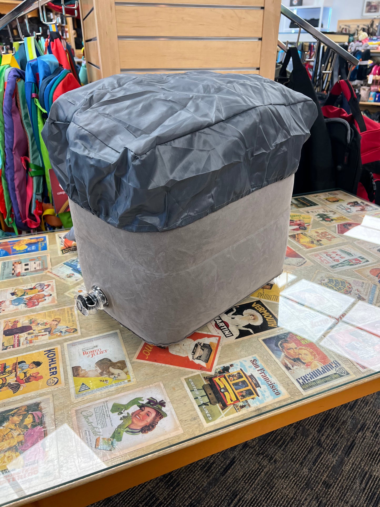 Inflatable Footrest Pillow