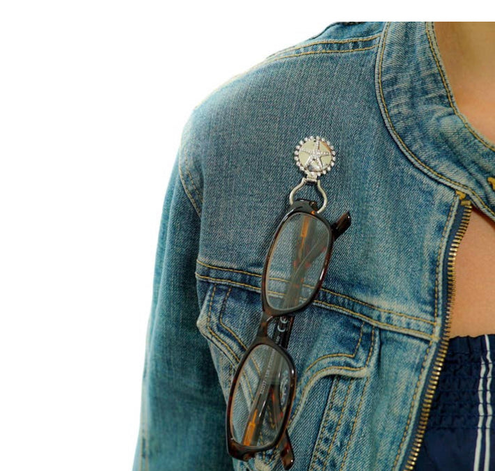 Hang Accessories- Eyeglasses Magnetic Hanger