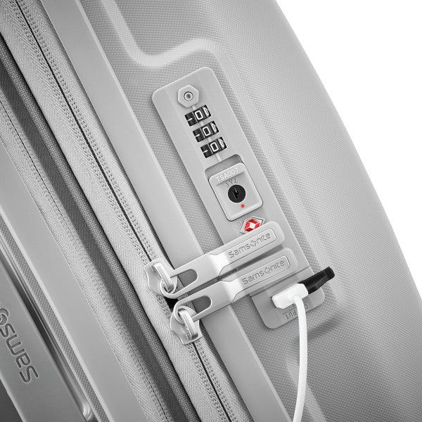 Samsonite Outline Pro Hardside Carry-On Spinner