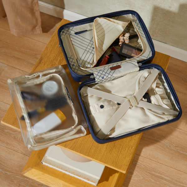 Samsonite Virtuosa Train Case with trolley sleeve passthrough