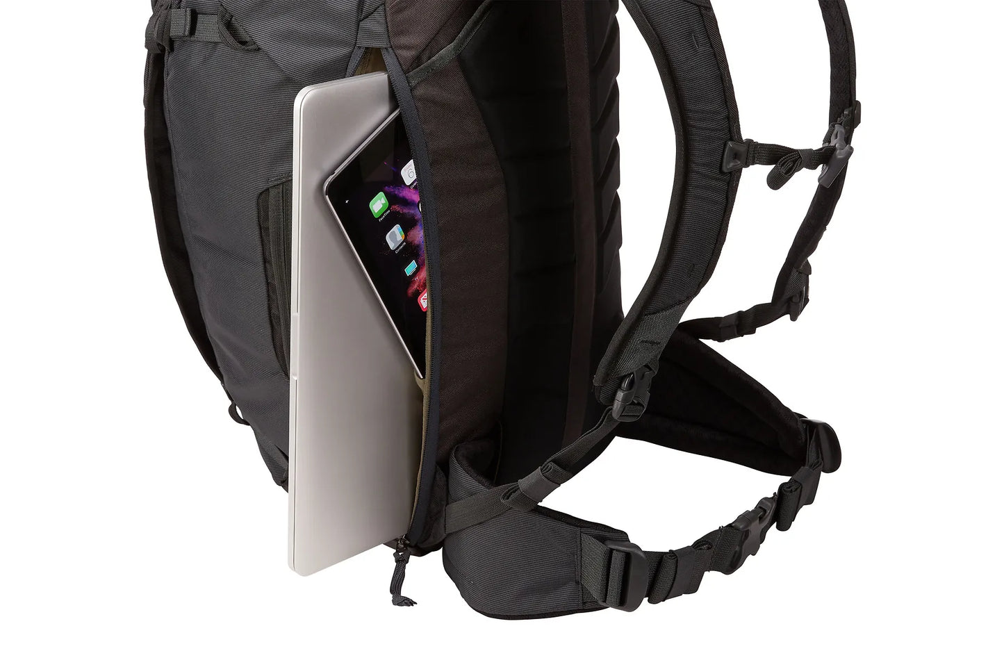 THULE Landmark 40L Laptop/Tablet Backpack