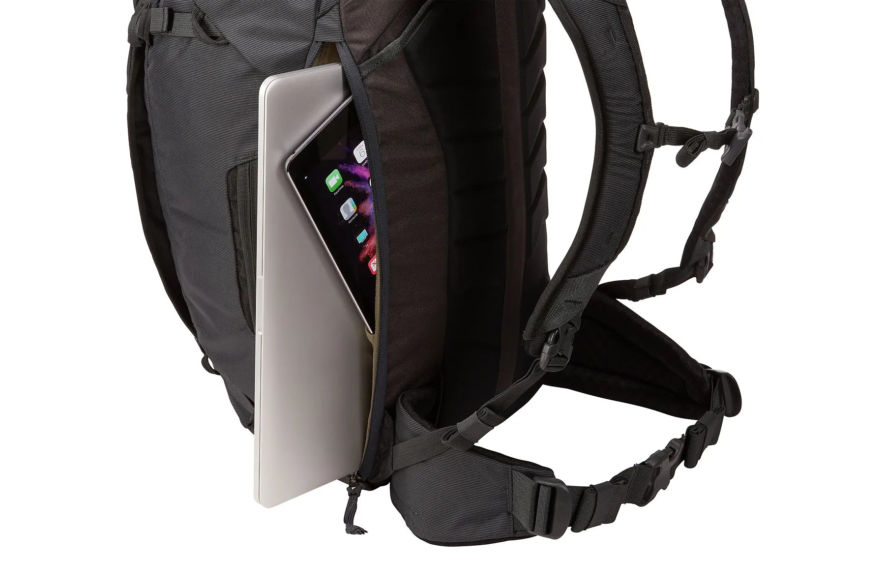 THULE Landmark 40L Laptop/Tablet Backpack