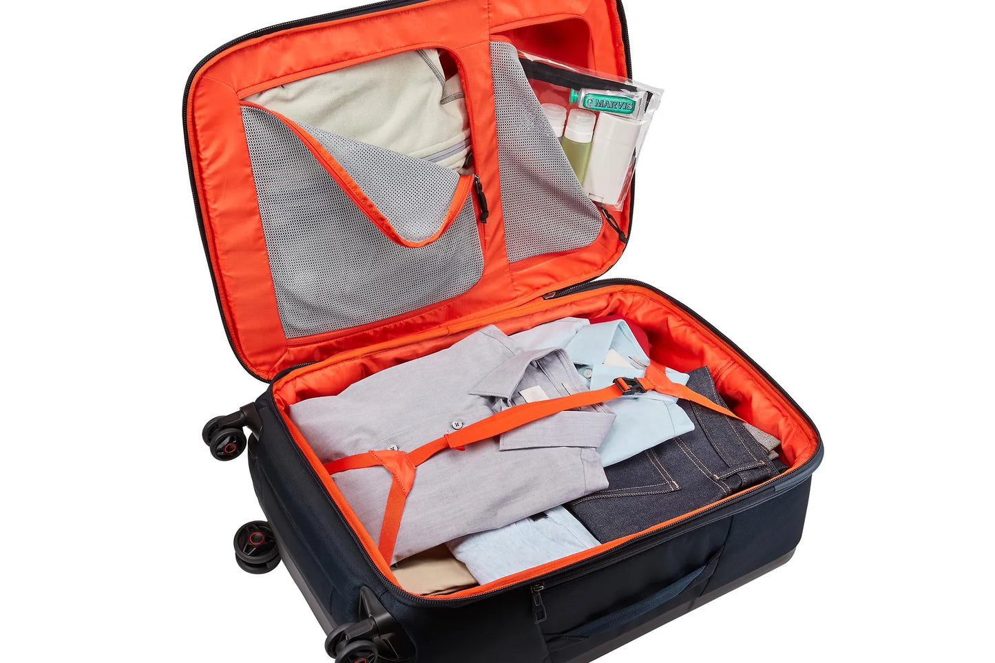 THULE Subterra 25" Check-In Softside Spinner