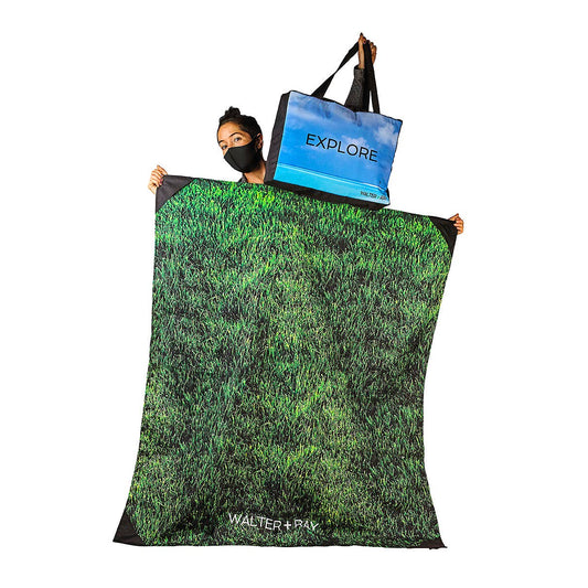 Insulated Picnic Tote with Waterproof Mat