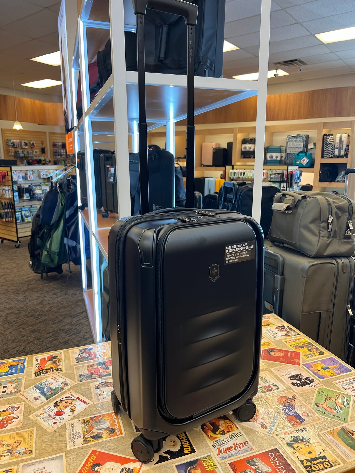 Victorinox Spectra 3.0 Hardside Frequent Flyer Expandable Carry-On Spinner (Free Personalization)